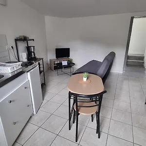 Appartement T2 37m2 Proche Ker Lann Parc Expo Aeroport, Lassy